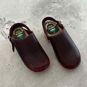 Torpatoffelin Swedish clogs girls size 30